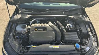 Volkswagen Golf 1.5 eTSI 150 Life 5dr DSG