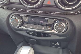 Nissan Juke 1.6 Hybrid Tekna 5dr Auto