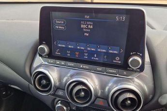 Nissan Juke 1.6 Hybrid Tekna 5dr Auto