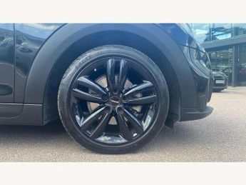 MINI Hatchback 1.5 Cooper Sport Premium 3dr Auto