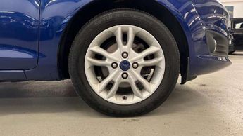 Ford Fiesta 1.0 EcoBoost Zetec 5dr Powershift