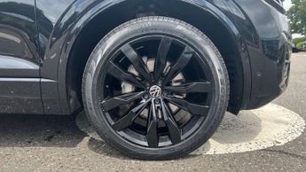Volkswagen Touareg 3.0 V6 TDI 4Motion Black Edition 5dr Tip Auto