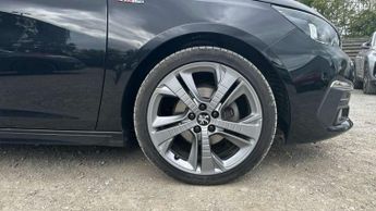 Peugeot 308 1.5 BlueHDi 130 GT Line 5dr