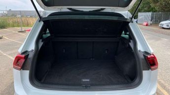 Volkswagen Tiguan 2.0 TDi 150 4Motion R-Line 5dr DSG