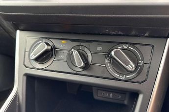 Volkswagen Polo 1.0 TSI Life 5dr
