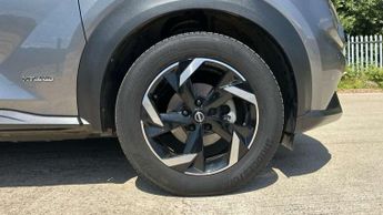 Nissan Juke 1.6 Hybrid N-Connecta 5dr Auto