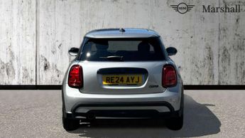 MINI Hatchback 1.5 Cooper Exclusive 3dr Auto