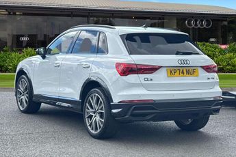 Audi Q3 35 TFSI Black Edition 5dr S Tronic [20" Alloy]