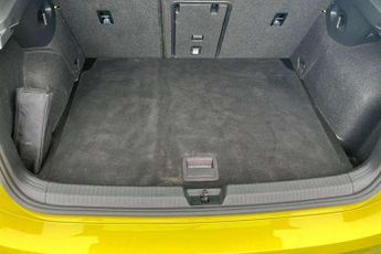 Volkswagen Golf 1.5 TSI Life 5dr
