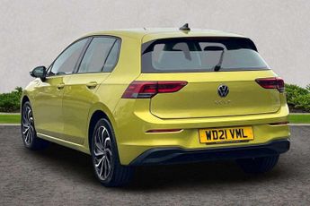 Volkswagen Golf 1.5 TSI Life 5dr