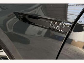 Volkswagen Golf 1.5 eTSI 150 R-Line 5dr DSG