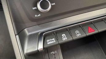 Audi Q3 35 TFSI S Line 5dr