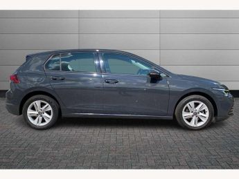 Volkswagen Golf 1.5 TSI Life 5dr