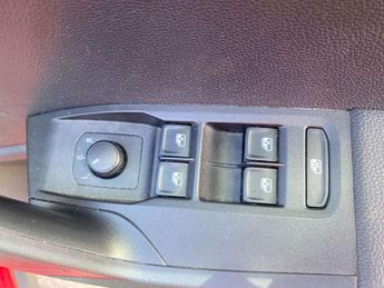 SEAT Arona 1.6 TDI 115 SE Technology Lux 5dr