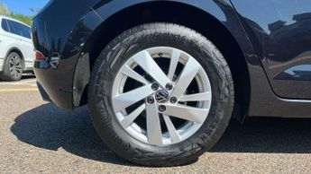 Volkswagen Polo 1.0 Life 5dr