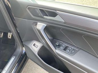 Volkswagen Tiguan Allspace 1.5 TSI EVO R-Line Tech 5dr DSG