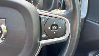 Volvo XC60 2.0 T5 [250] Momentum 5dr AWD Geartronic