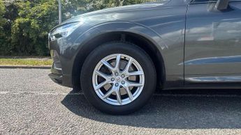 Volvo XC60 2.0 T5 [250] Momentum 5dr AWD Geartronic