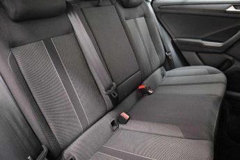 Volkswagen T-Roc 1.5 TSI Life 5dr