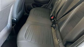 Hyundai i10 1.0 MPi SE Connect 5dr Auto