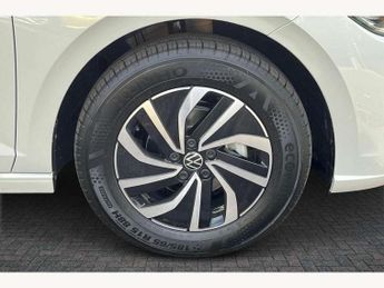 Volkswagen Polo 1.0 Life 5dr