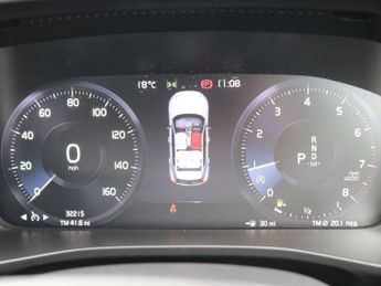 Volvo XC40 1.5 T3 [163] Momentum 5dr Geartronic
