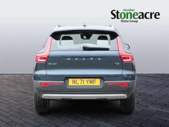 Volvo XC40 1.5 T3 [163] Momentum 5dr Geartronic