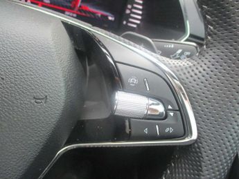 Skoda Superb 2.0 TDI CR Sport Line Plus 5dr DSG