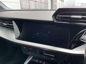 Audi A3 35 TDI Technik 5dr S Tronic
