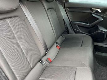 Audi A3 35 TDI Technik 5dr S Tronic