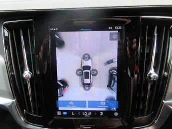 Volvo V90 2.0 B5P R DESIGN 5dr Auto