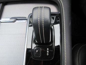 Volvo V90 2.0 B5P R DESIGN 5dr Auto