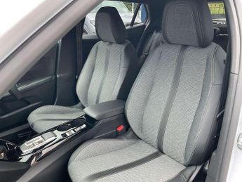 Peugeot 2008 1.2 PureTech 130 Allure 5dr EAT8