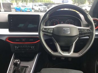 SEAT Arona 1.0 TSI 110 FR Sport 5dr