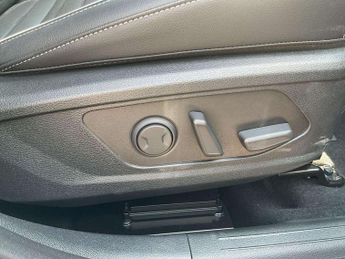 Kia Sportage 1.6T GDi 207 HEV GT-Line S 5dr Auto