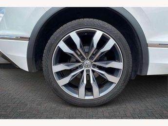 Volkswagen Tiguan 2.0 TDi 150 4Motion R-Line 5dr DSG