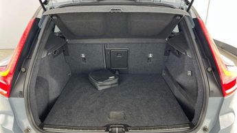 Volvo XC40 1.5 T3 [163] R DESIGN Pro 5dr Geartronic