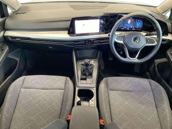 Volkswagen Golf 1.5 TSI Life 5dr