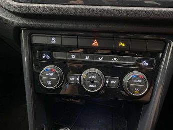 Volkswagen T-Roc 2.0 TSI 4MOTION SEL 5dr DSG