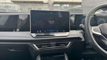 Volkswagen Tiguan 1.5 eTSI 150 R-Line 5dr DSG