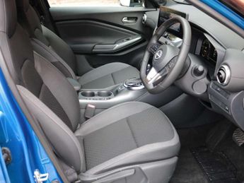 Nissan Juke 1.6 Hybrid N-Connecta 5dr Auto