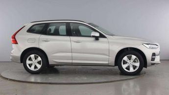Volvo XC60 2.0 B5P Momentum 5dr AWD Geartronic