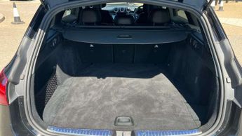 Mercedes-Benz C-Class Estate C220d AMG Line 5dr 9G-Tronic