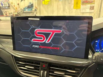 Ford Focus ST 2.3 EcoBoost ST 5dr Auto