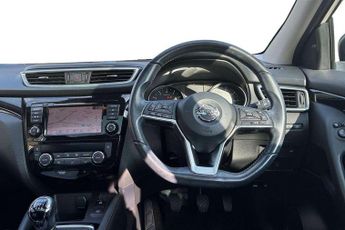 Nissan Qashqai 1.3 DiG-T N-Connecta 5dr