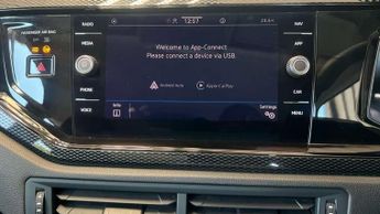 Volkswagen Polo 1.0 TSI Life 5dr DSG