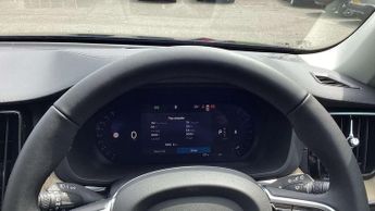 Volvo XC60 2.0 B5P Ultra Dark 5dr AWD Geartronic