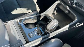 Volvo XC40 1.5 T3 [163] R DESIGN 5dr Geartronic