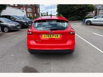Ford Focus 1.6 125 Titanium 5dr Powershift