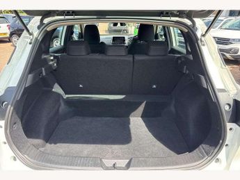 Nissan Qashqai 1.3 DiG-T MH Acenta Premium 5dr